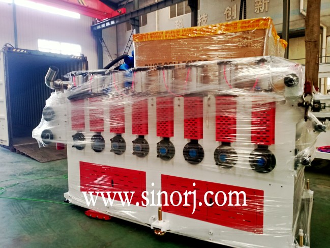 PVC发泡板生产线装过发货中